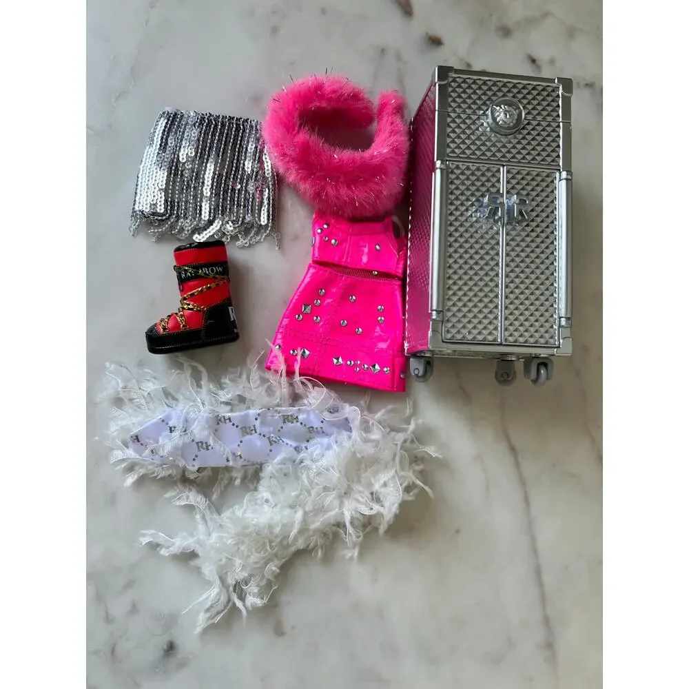 Rainbow High Vision and Neon Shadow-Mara Pinkett (Neon Pink) Fashion Doll